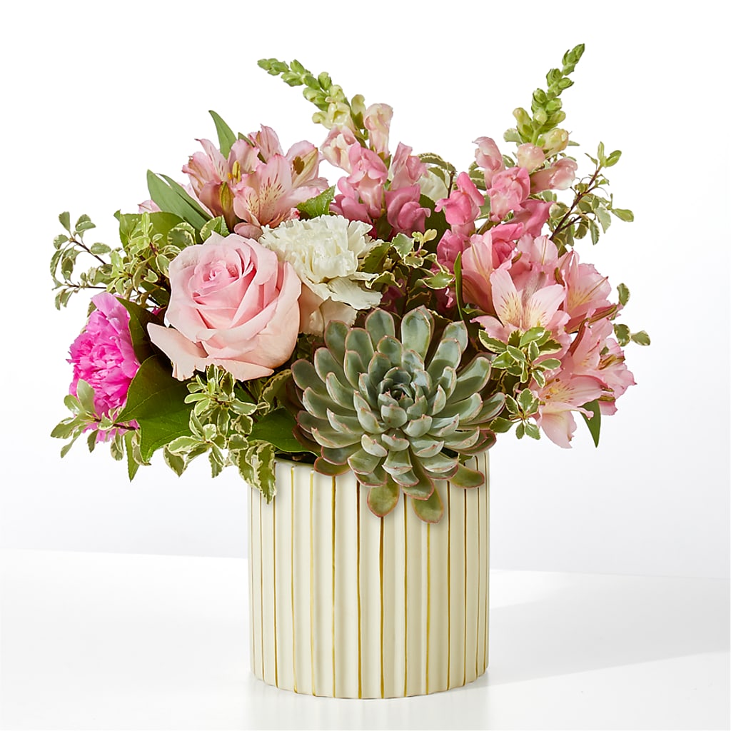 Magenta Musings Bouquet – GLAMMY'S FLOWER GARDEN, Fayette AL