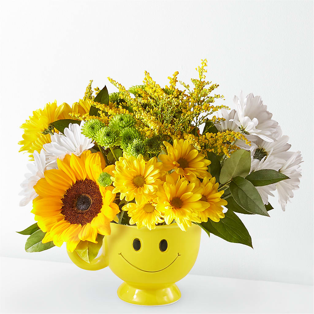 Joyful Smiles Bouquet – GLAMMY'S FLOWER GARDEN, Fayette AL