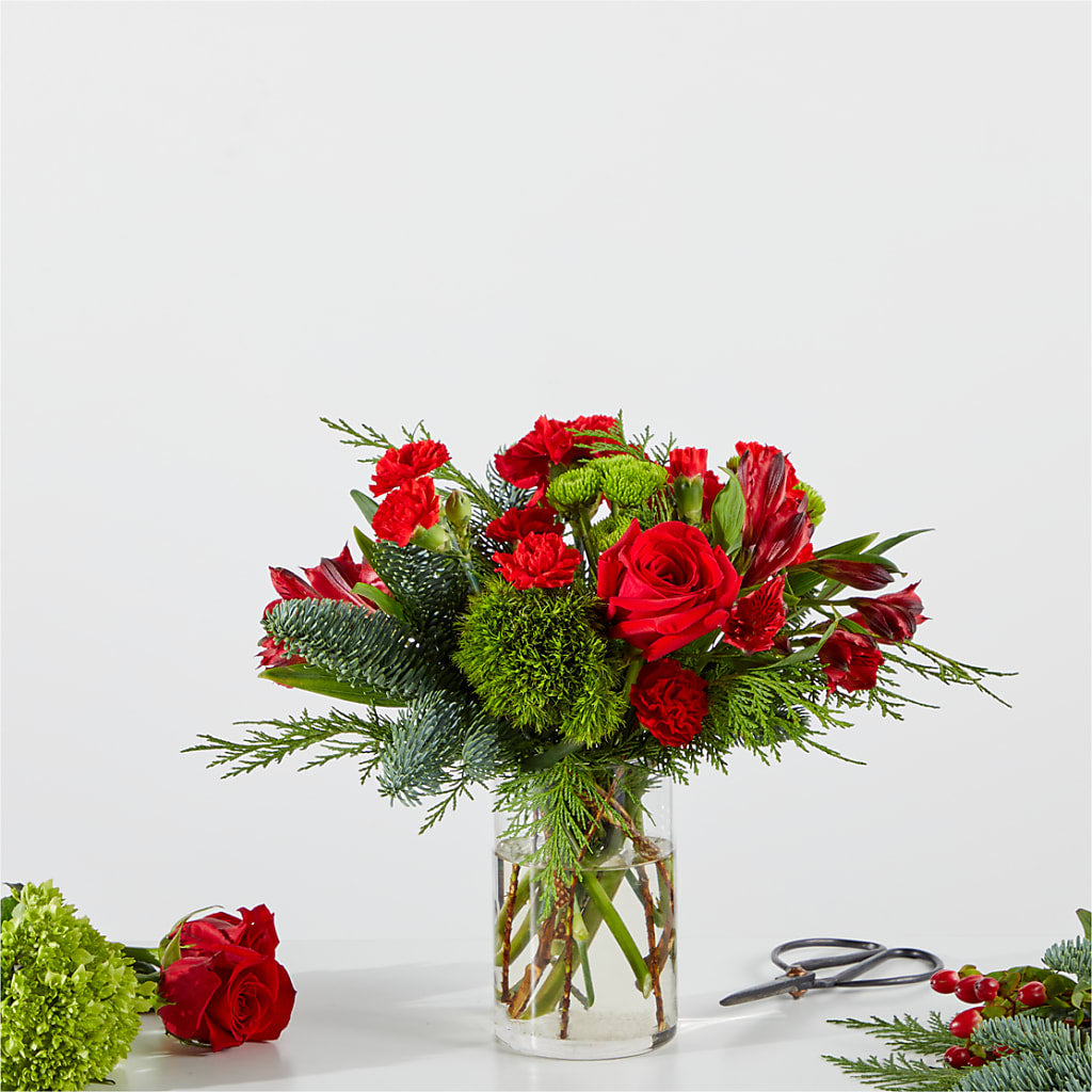 Merry Moment Bouquet – A Florist Original – GLAMMY'S FLOWER GARDEN, Fayette AL