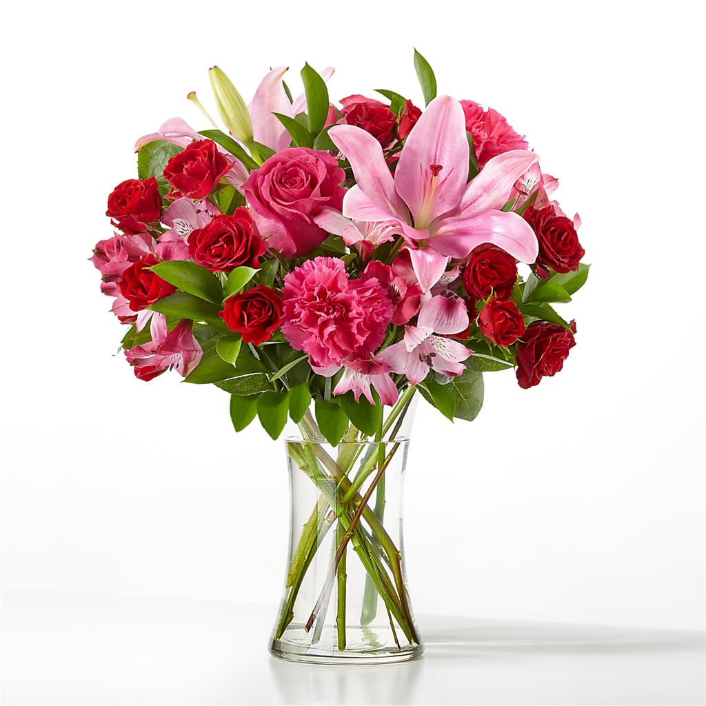 In Love Bouquet – GLAMMY'S FLOWER GARDEN, Fayette AL