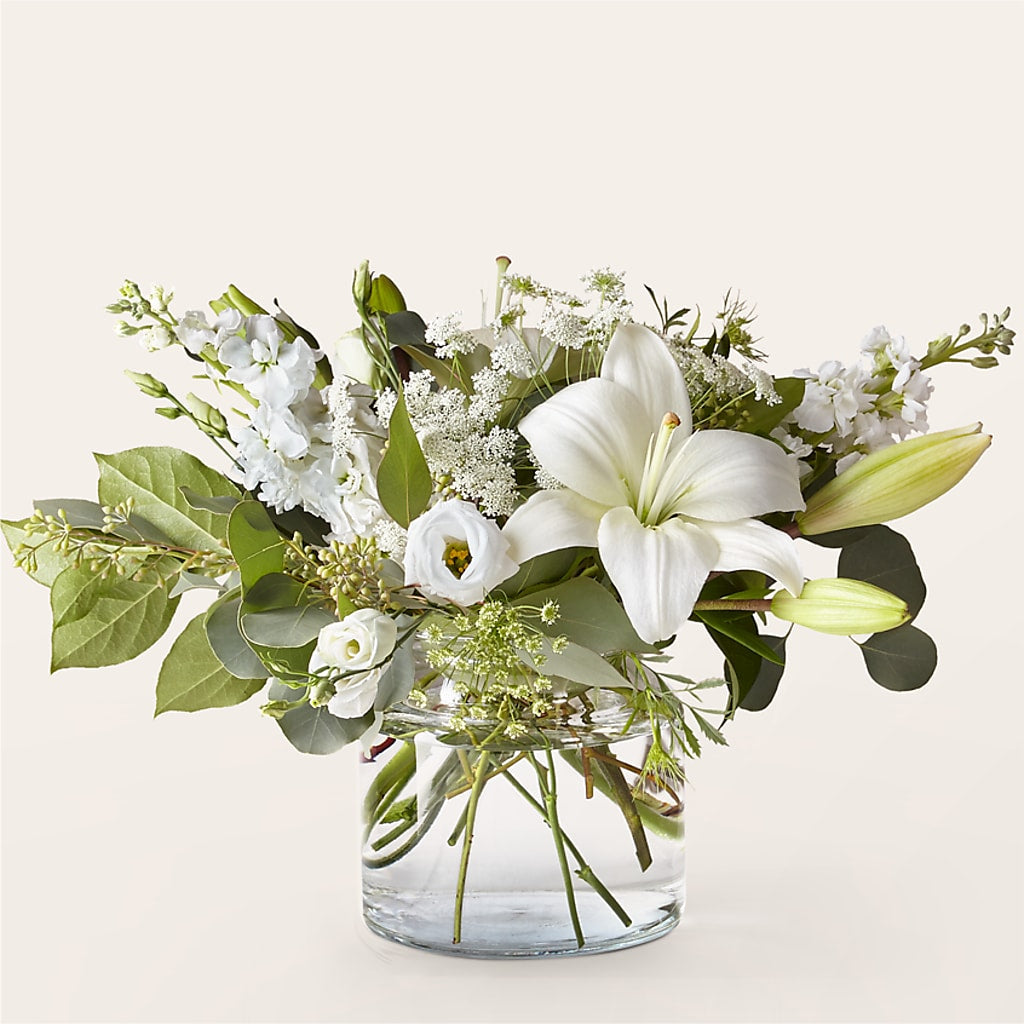 Alluring Elegance Bouquet – GLAMMY'S FLOWER GARDEN, Fayette AL
