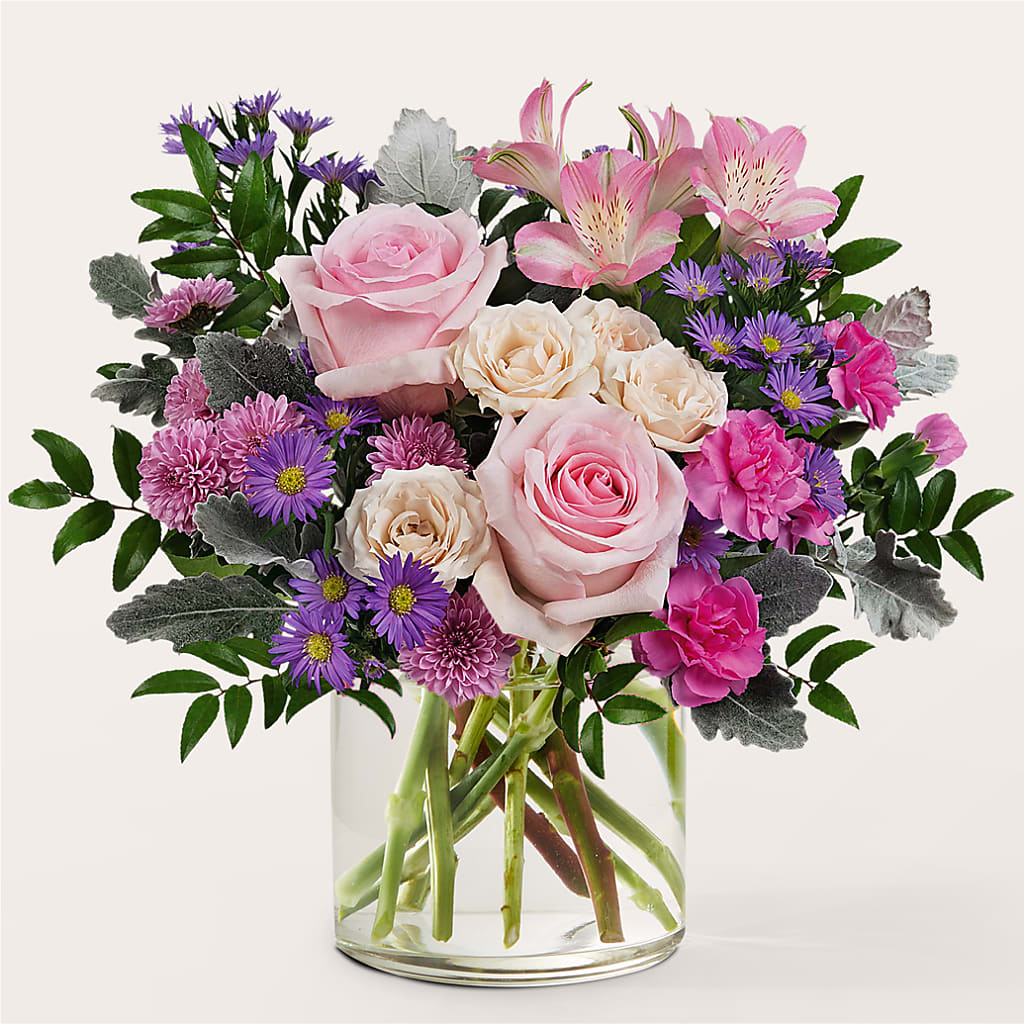 Light as a Feather Bouquet – GLAMMY'S FLOWER GARDEN, Fayette AL
