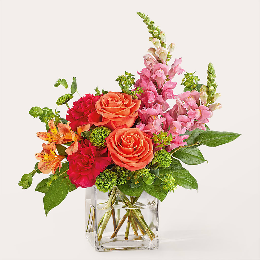 Cosmopolitan Bouquet – GLAMMY'S FLOWER GARDEN, Fayette AL