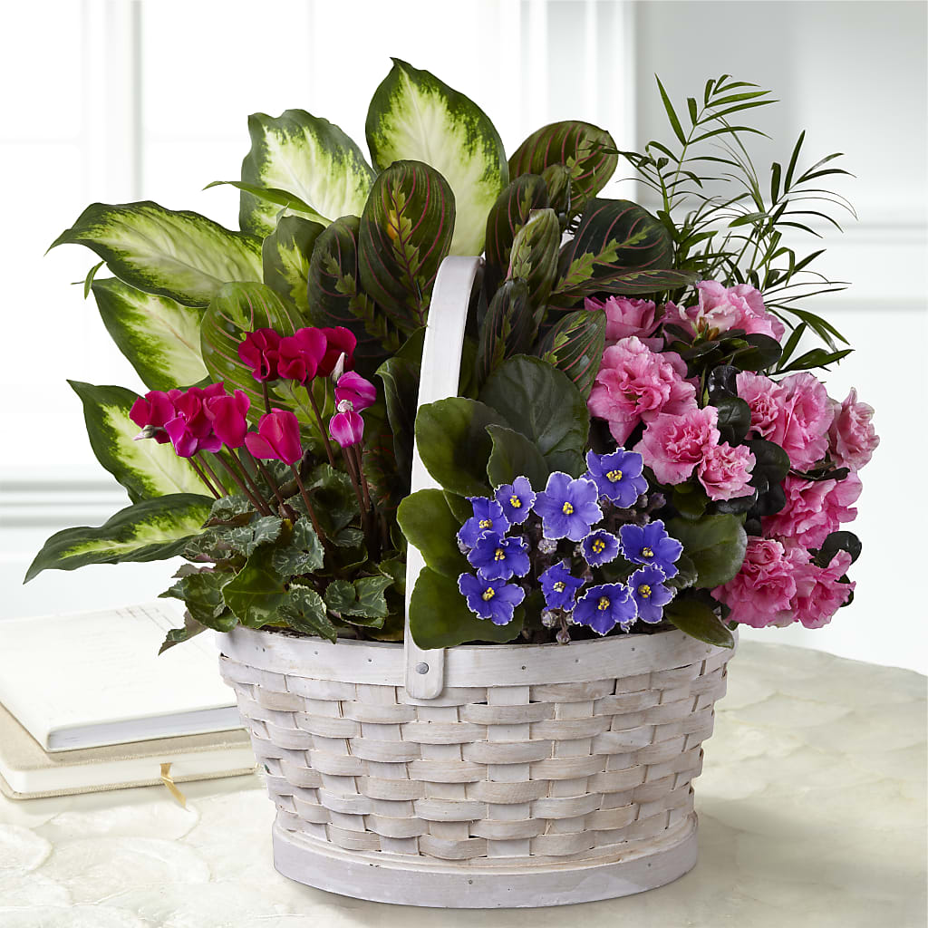 Peaceful Garden Planter – GLAMMY'S FLOWER GARDEN, Fayette AL