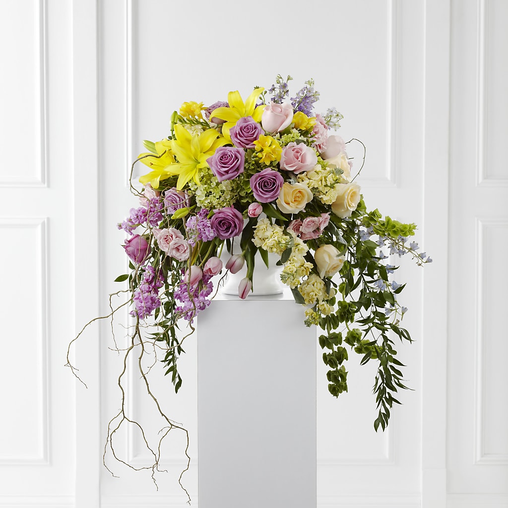Display of Affection Arrangement – GLAMMY'S FLOWER GARDEN, Fayette AL