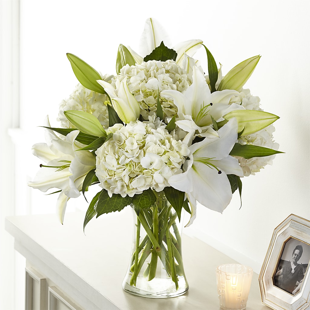Compassionate Lily Bouquet – GLAMMY'S FLOWER GARDEN, Fayette AL