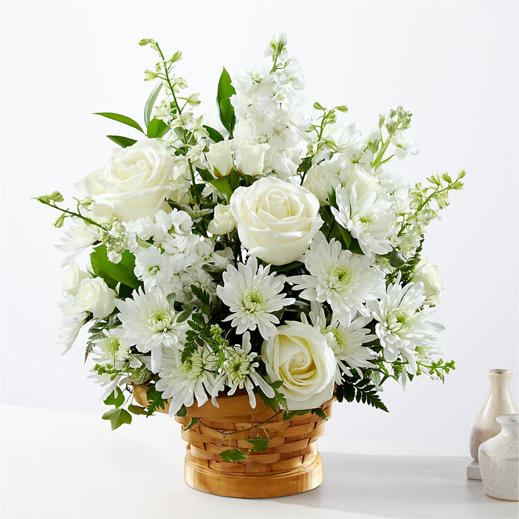 Heartfelt Condolences Arrangement – GLAMMY'S FLOWER GARDEN, Fayette AL