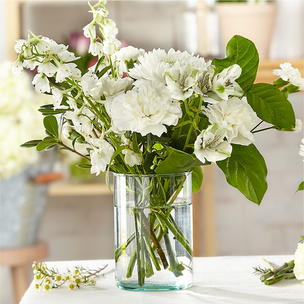 Classic Ivory – A Florist Original – GLAMMY'S FLOWER GARDEN, Fayette AL