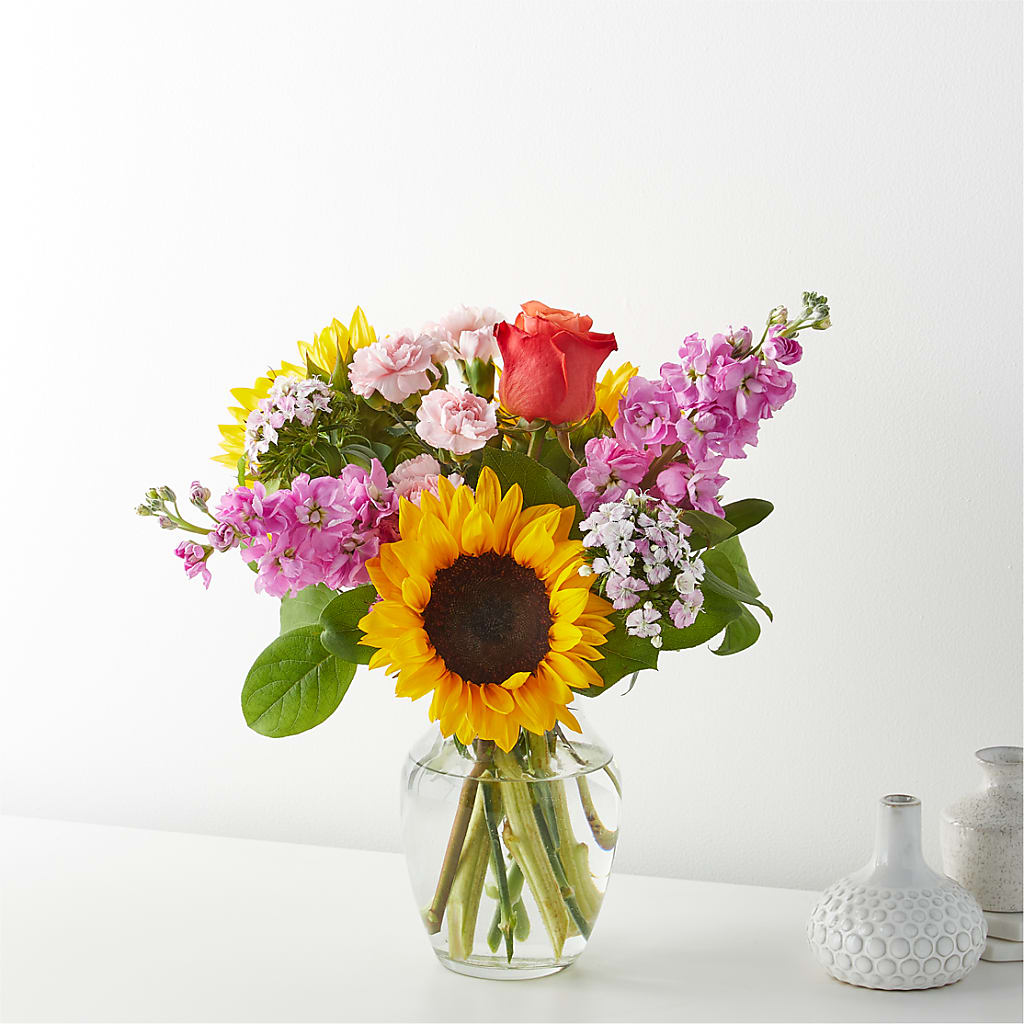 Yellow Brick Road Bouquet – GLAMMY'S FLOWER GARDEN, Fayette AL