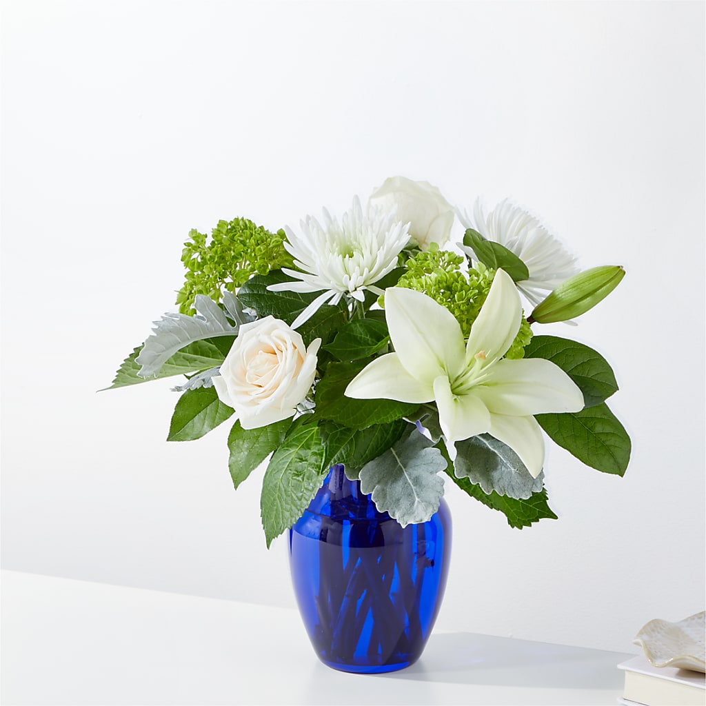 Snowy Dreams Bouquet – GLAMMY'S FLOWER GARDEN, Fayette AL