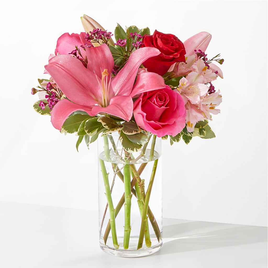 Lucky in Love Bouquet – GLAMMY'S FLOWER GARDEN, Fayette AL