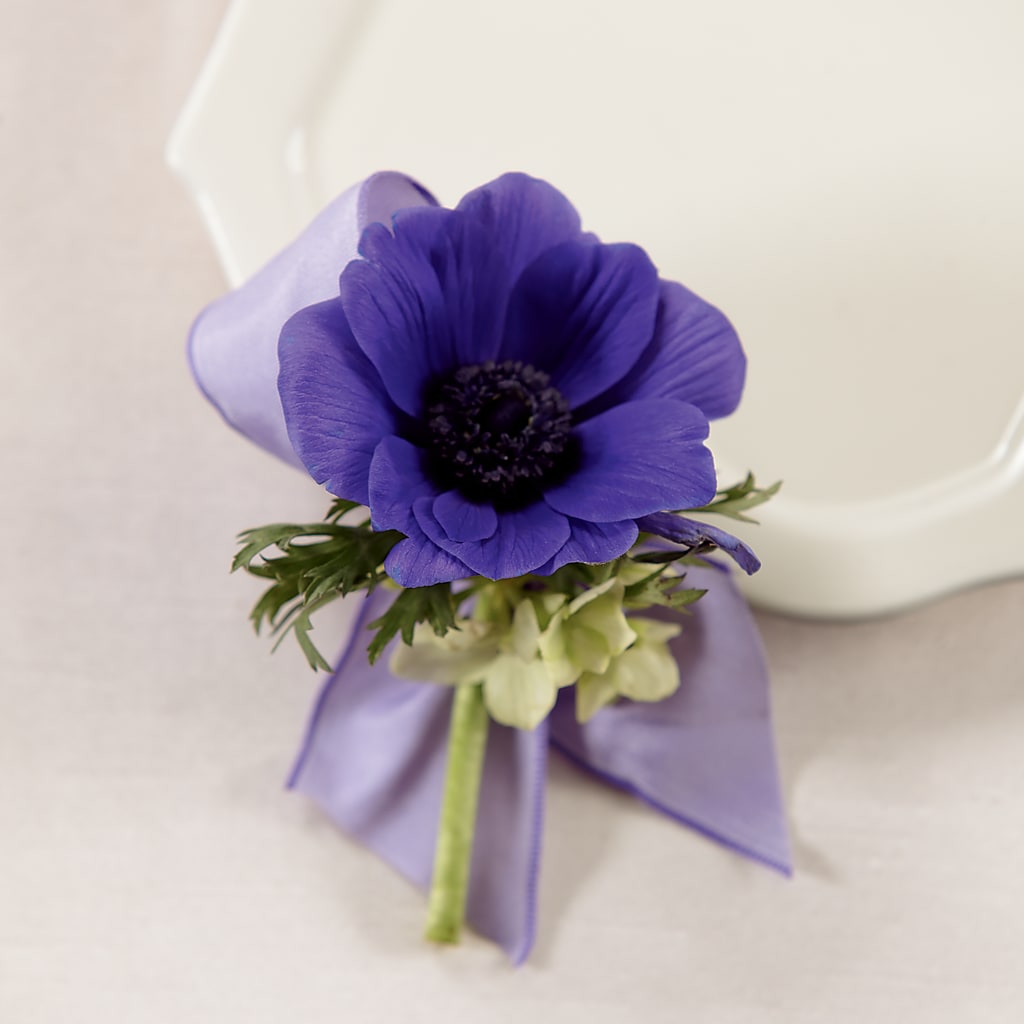Purple Passion Boutonniere – GLAMMY'S FLOWER GARDEN, Fayette AL