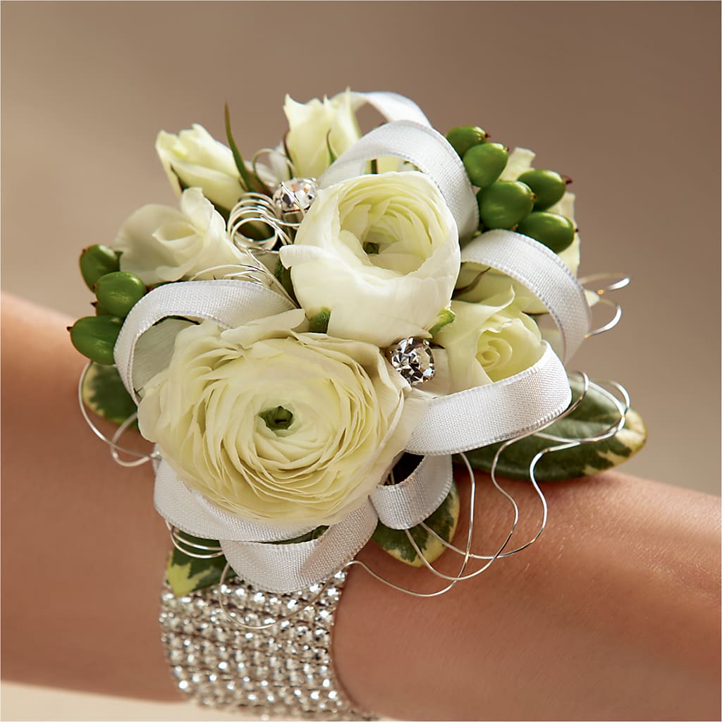 White Wedding Corsage – GLAMMY'S FLOWER GARDEN, Fayette AL