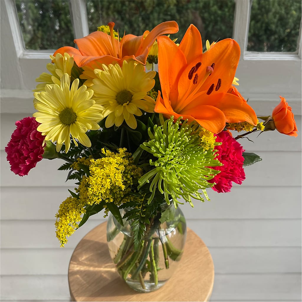 Bold & Bright – A Florist Original – GLAMMY'S FLOWER GARDEN, Fayette AL