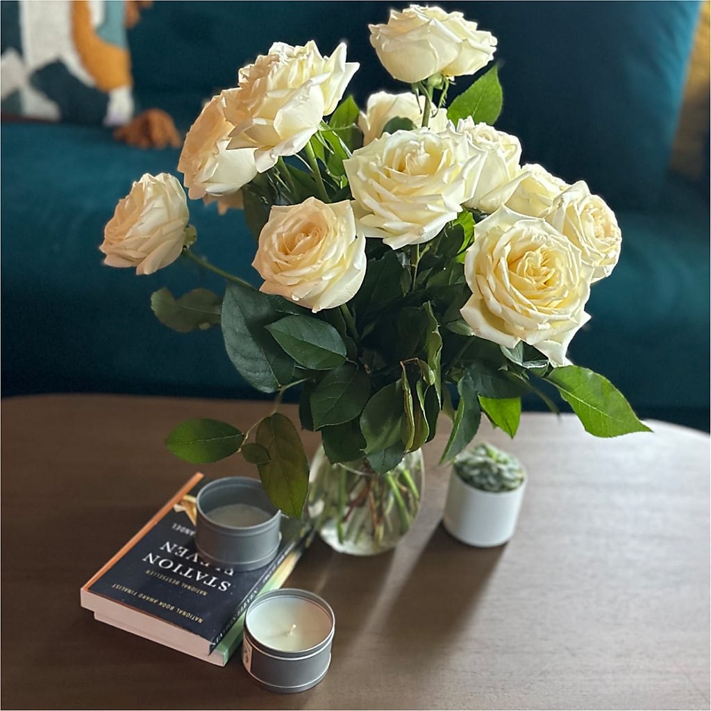 Long Stem Yellow Rose Bouquet – GLAMMY'S FLOWER GARDEN, Fayette AL