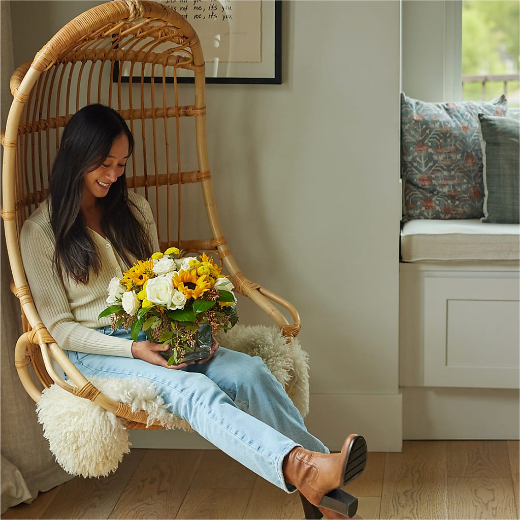 Luminous Morning Bouquet – GLAMMY'S FLOWER GARDEN, Fayette AL