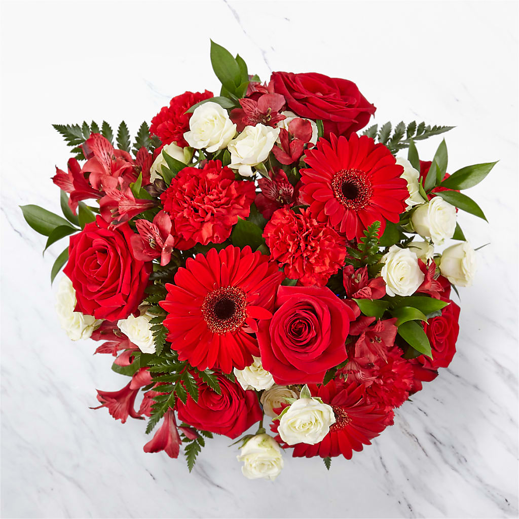 Hearts Embrace Bouquet – GLAMMY'S FLOWER GARDEN, Fayette AL