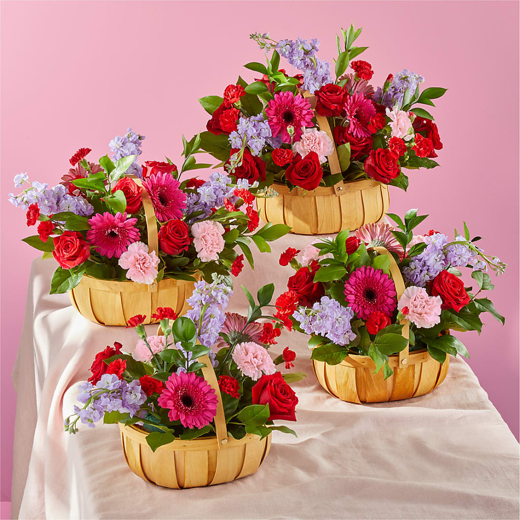 Pink Picnic Basket – GLAMMY'S FLOWER GARDEN, Fayette AL