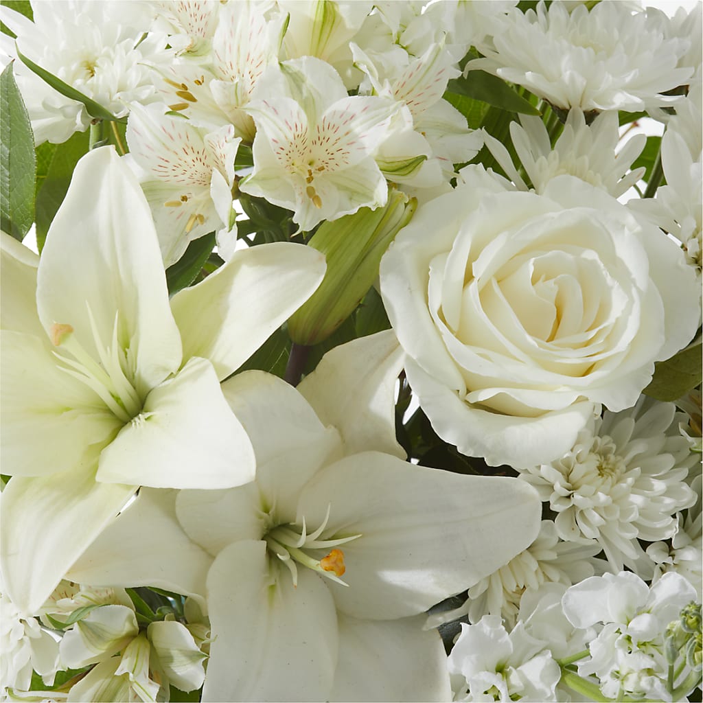 Peaceful Reflections Arrangement – GLAMMY'S FLOWER GARDEN, Fayette AL